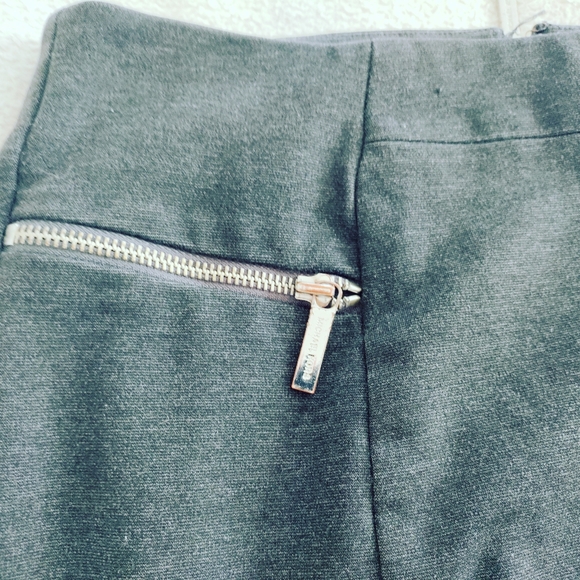 NWOT Michael Kors charcoal knit skirt size 12 - Picture 2 of 4